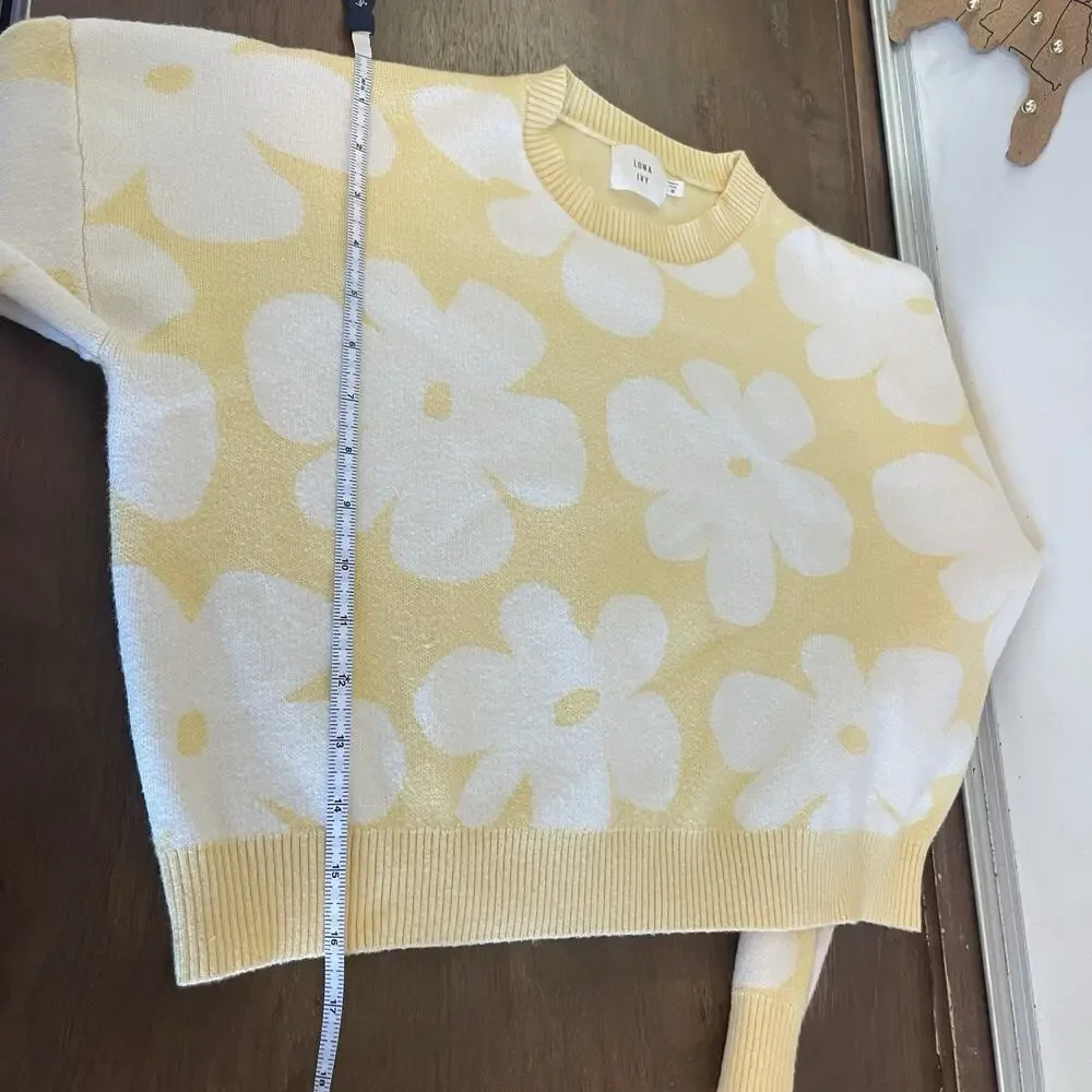Luna Ivy Daisy Croquette Cottage Preppy Cozy Casual Cropped Sweater Sz S Yellow - Picture 13 of 14